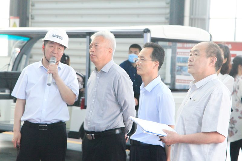 新乡市政协副主席张文慧一行莅临河南JDB电子智能产业园调研